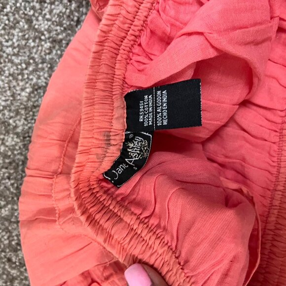 Jane Ashley skirt size small but looks like between a XS / Small 2-4  Has small - Picture 3 of 5